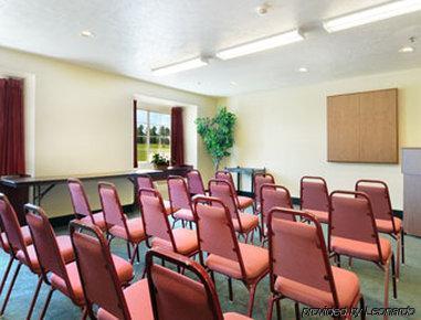 Microtel Inn & Suites By Wyndham Brandon Luaran gambar